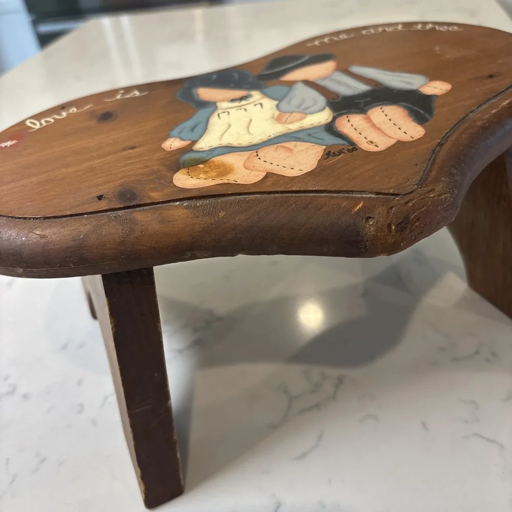 VTG Cottagecore Wood Heart-Shaped Footstool, Painted Doll 1988 Love Is Me & Thee